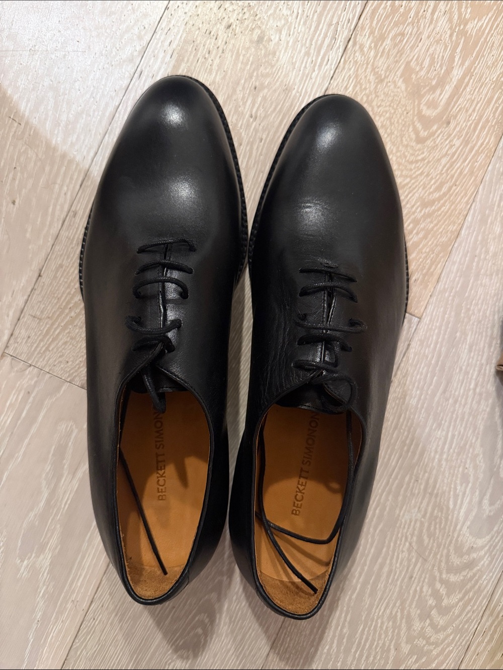 Beckett Simonon Black Leather Derby Shoes